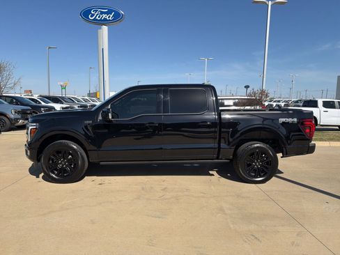 Used 2025 Ford F150 Platinum w/ FX4 Off-Road Package image 2