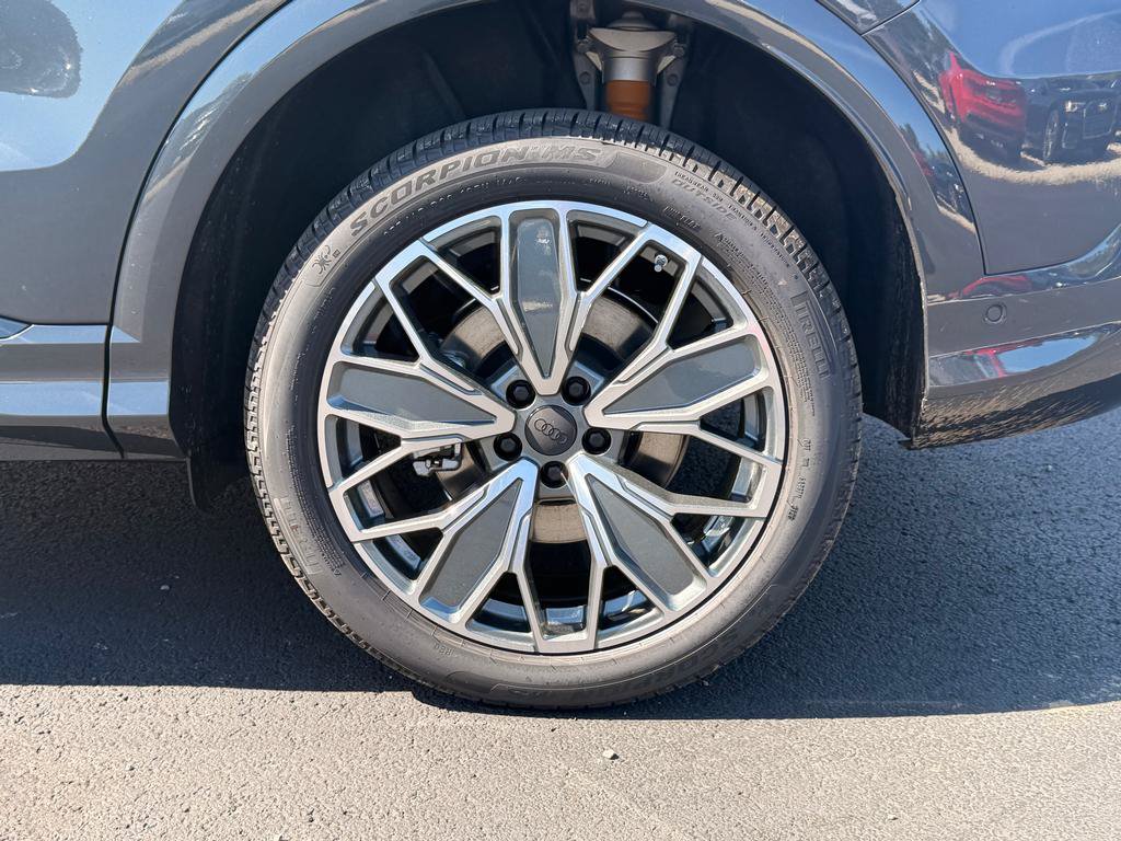 New 2026 Audi Q5 Premium Plus AWD/4WD image 12