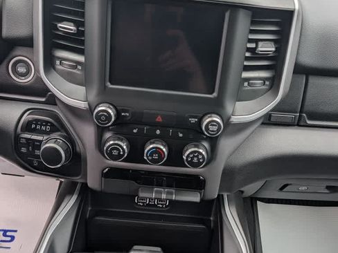 Used 2023 RAM 1500 Big Horn AWD/4WD image 9