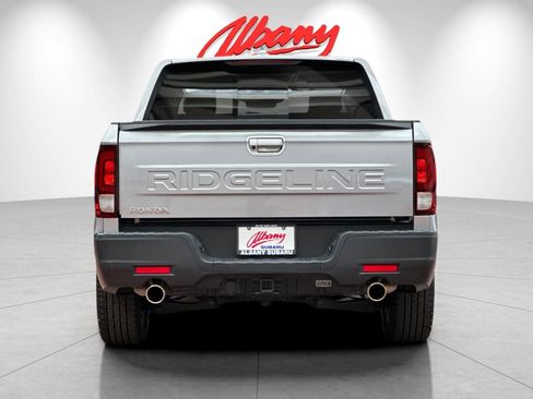 Used 2025 Honda Ridgeline RTL image 5