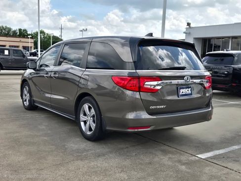 Used 2018 Honda Odyssey EX image 7