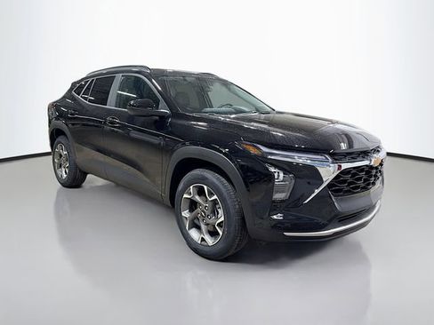 New 2026 Chevrolet Trax LT w/ LT Convenience Package image 5