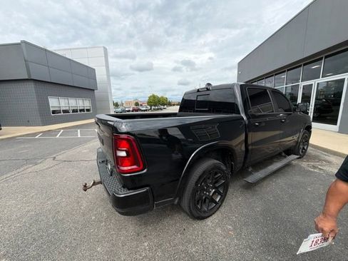 Used 2025 RAM 1500 Laramie w/ Night Edition AWD/4WD image 7