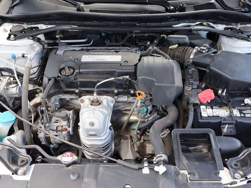 Used 2013 Honda Accord EX-L image 40