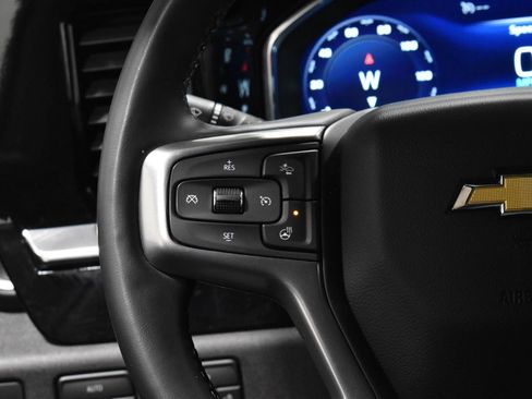Used 2023 Chevrolet Silverado 1500 LT image 8