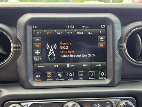 Used 2022 Jeep Gladiator Overland AWD/4WD image 22