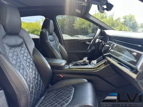 Used 2020 Audi SQ7 Premium Plus w/ Driver Assistance Package AWD/4WD image 23