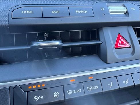 New 2025 Kia K4 LXS image 20