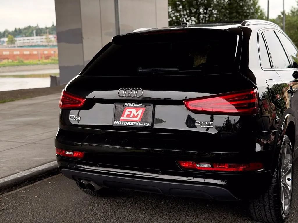 Used 2015 Audi Q3 2.0T Prestige w/ Prestige Package AWD/4WD image 17