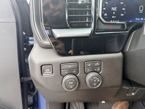 New 2026 Chevrolet Silverado 3500 LT w/ All Star Edition image 24