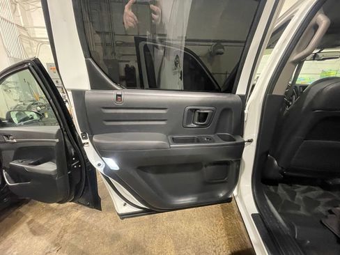 Used 2014 Honda Ridgeline SE image 27