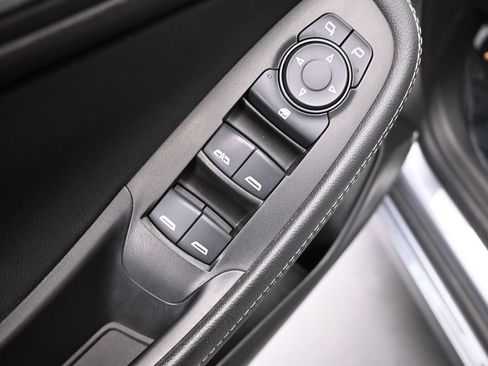 Used 2022 Buick Encore GX Preferred w/ Sport Touring Package AWD/4WD image 15