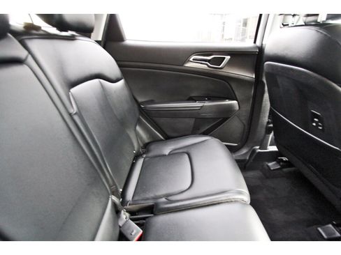 Used 2020 RAM 1500 Tradesman w/ Chrome Plus Package RWD image 14