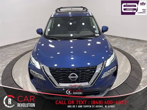 Used 2022 Nissan Rogue SV w/ SV Premium Package AWD/4WD image 2