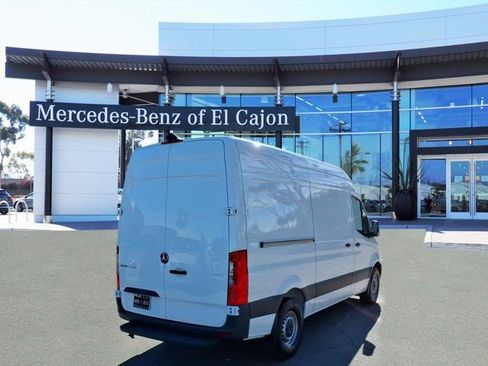 New 2025 Mercedes-Benz Sprinter 2500 image 3