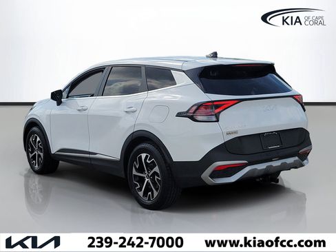 Certified 2023 Kia Sportage EX FWD image 4