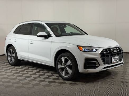 Certified 2024 Audi Q5 2.0T Premium AWD/4WD image 7