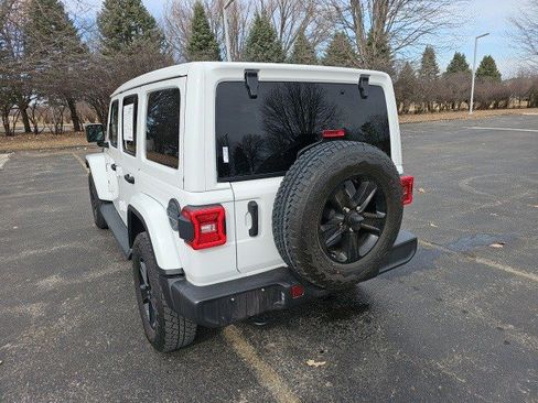 Used 2023 Jeep Wrangler Unlimited Sahara image 3