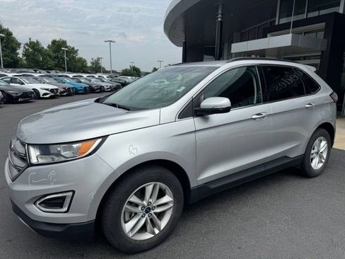 Used 2017 Ford Edge SEL AWD/4WD image 25