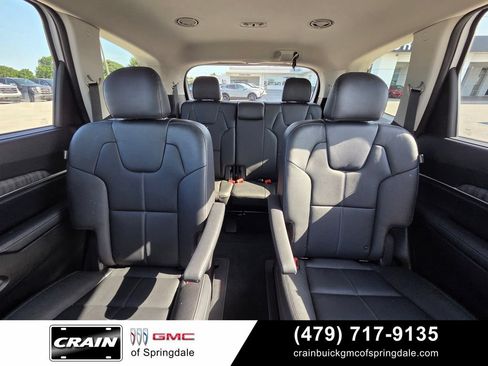 Used 2023 Kia Telluride EX w/ EX Captain's Chair Package FWD image 27