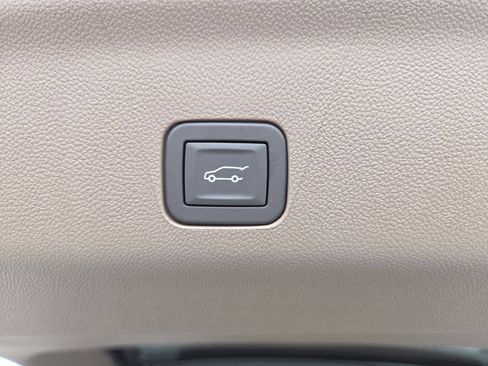 New 2026 GMC Yukon XL Denali w/ LPO, Floor Liner Package AWD/4WD image 22