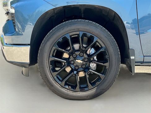 Used 2024 Chevrolet Silverado 1500 LT w/ Protection Package image 31