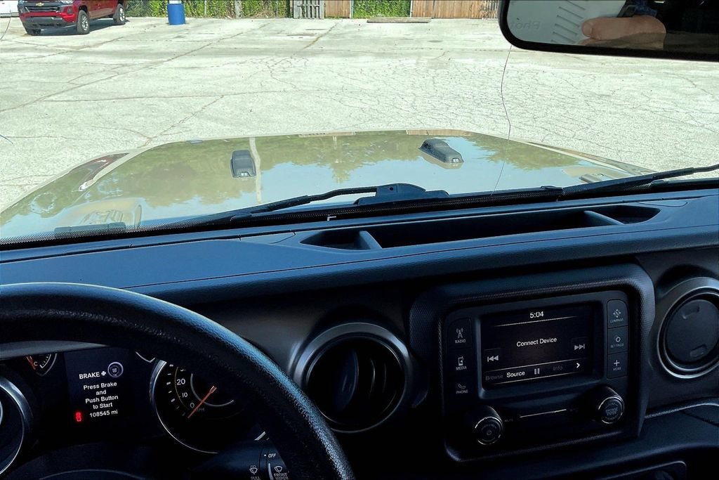 Used 2020 Jeep Gladiator Sport AWD/4WD image 12