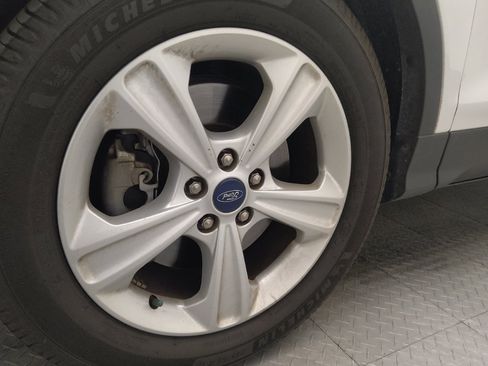 Used 2016 Ford Escape SE FWD image 31