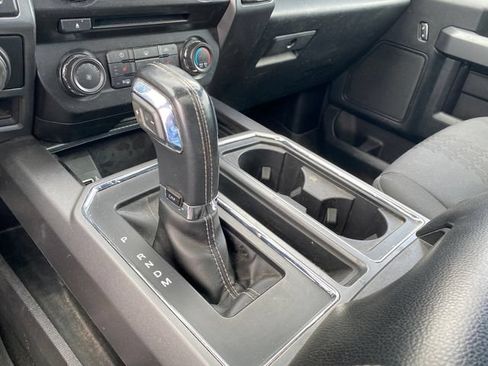 Used 2018 Ford F150 XLT w/ Equipment Group 302A Luxury AWD/4WD image 15