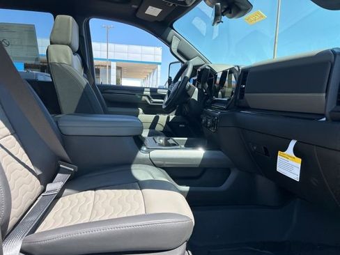 New 2026 Chevrolet Silverado 2500 ZR2 w/ LPO, Dark Essentials Package image 33