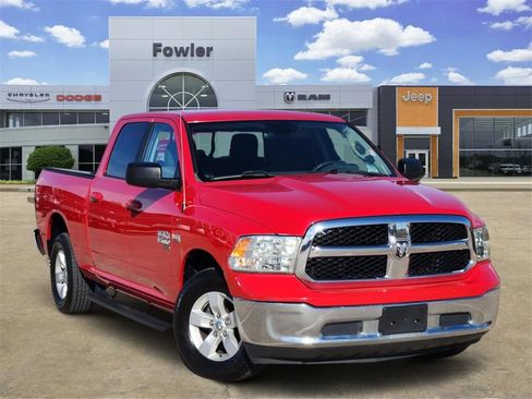 Used 2019 RAM 1500 Classic SLT image 1
