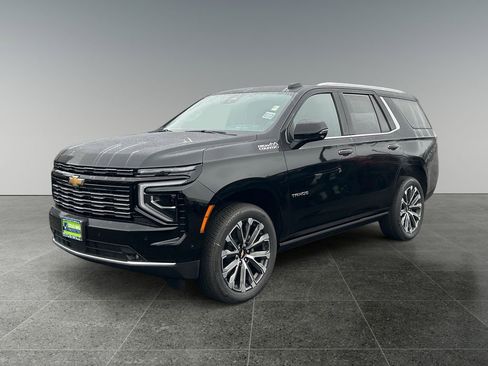 New 2026 Chevrolet Tahoe High Country AWD/4WD image 3