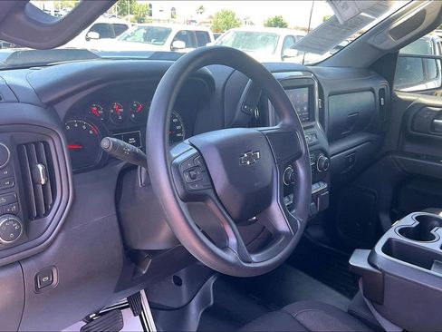 Used 2025 Chevrolet Silverado 1500 Custom Trail Boss AWD/4WD image 14
