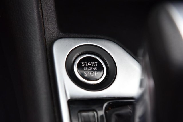 Used 2021 Nissan Sentra SV FWD image 15