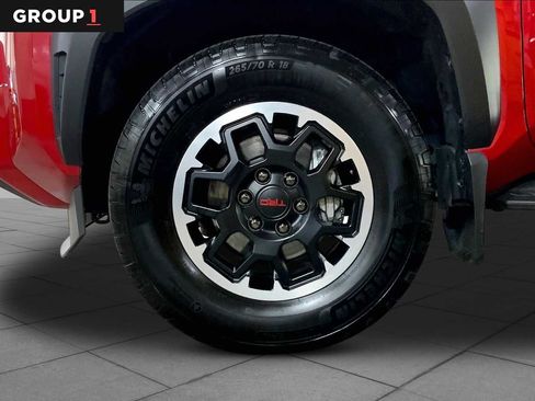 Certified 2025 Toyota 4Runner TRD Off-Road Premium w/ Tow Technology Package AWD/4WD image 11