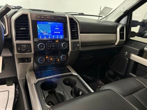 Used 2020 Ford F250 Lariat w/ Chrome Package AWD/4WD image 20
