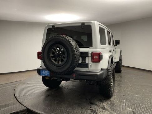 Used 2025 Jeep Wrangler Rubicon 392 image 8