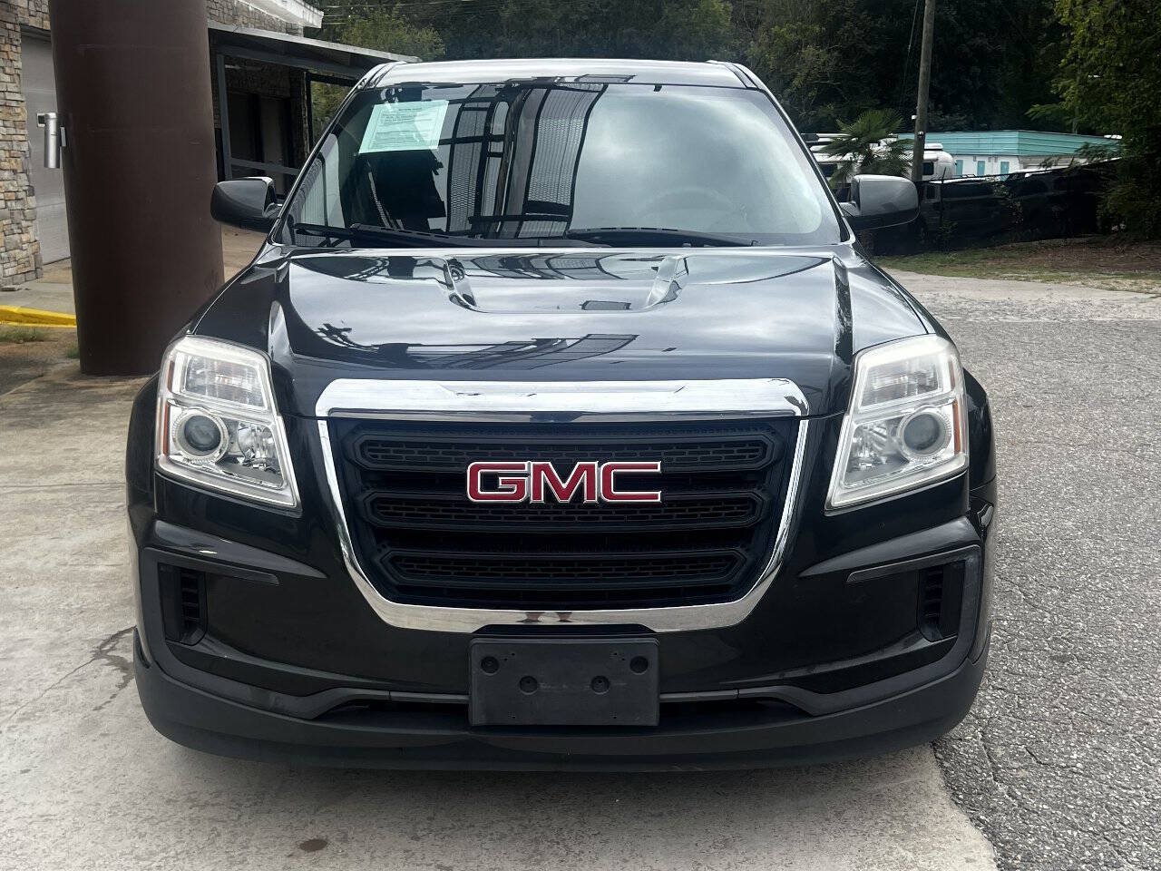 Used 2017 GMC Terrain SLE FWD image 9