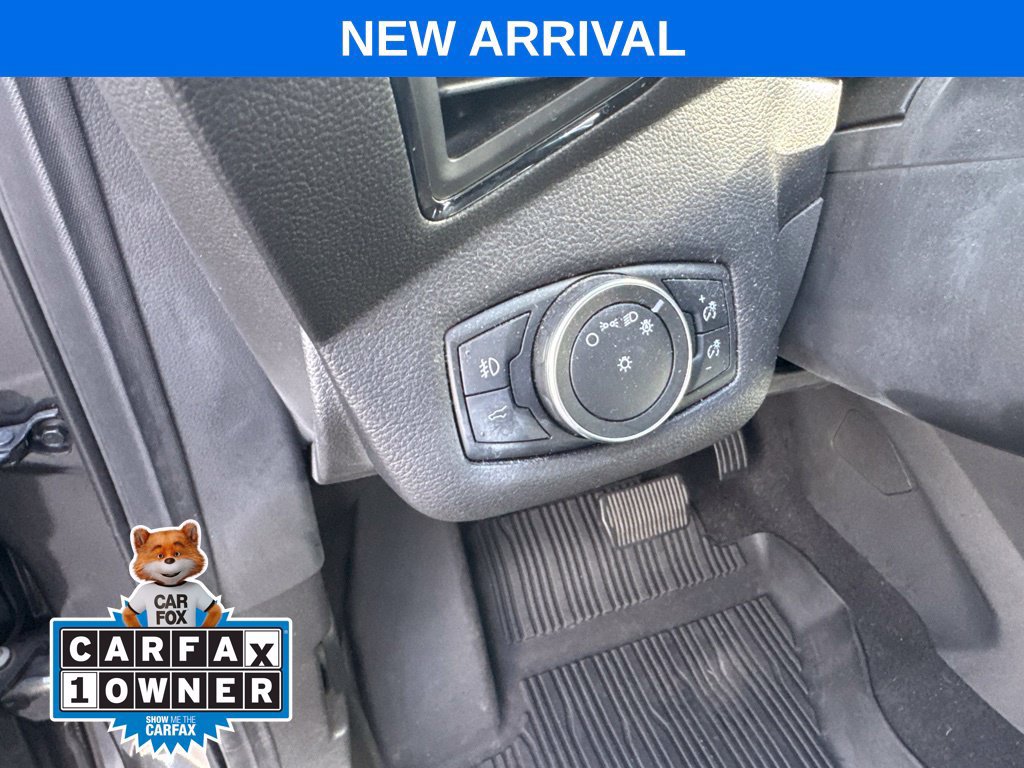 Used 2019 Ford Escape Titanium AWD/4WD image 15