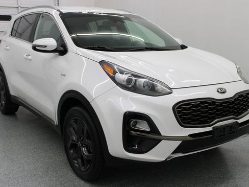Used 2020 Kia Sportage S AWD/4WD image 4
