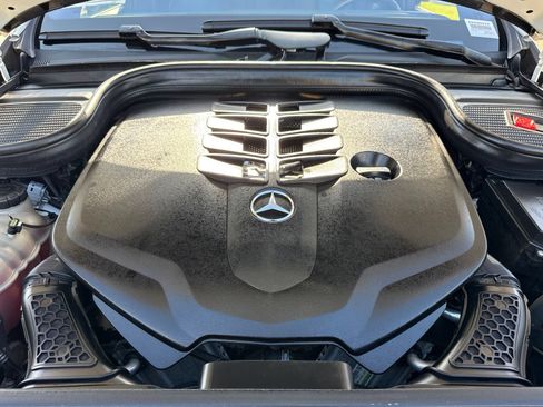 Used 2023 Mercedes-Benz GLS 580 4MATIC image 44