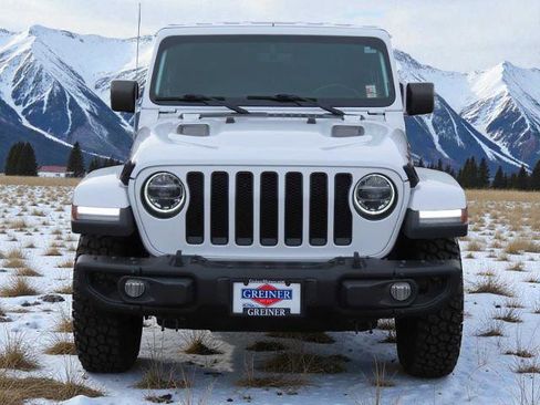 Used 2019 Jeep Wrangler Unlimited Sahara w/ Quick Order Package 24M Moab image 9