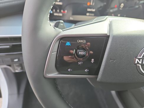 New 2026 Nissan Murano SL image 9