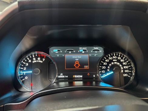 Used 2019 Ford F150 Lariat w/ Equipment Group 502A Luxury AWD/4WD image 19