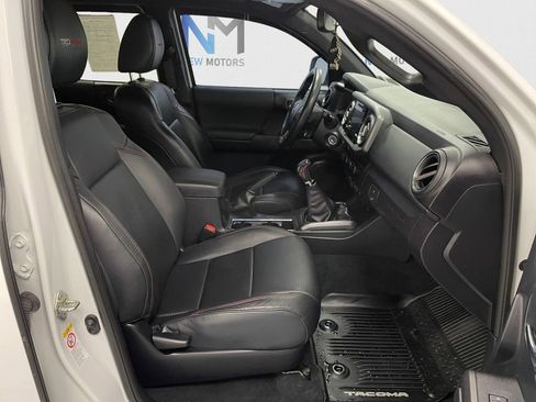 Used 2019 Toyota Tacoma TRD Pro image 13
