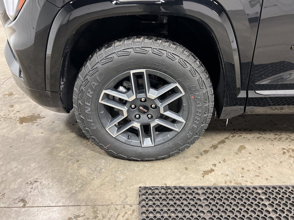 New 2026 GMC Terrain AT4 w/ Convenience Package III AWD/4WD image 10