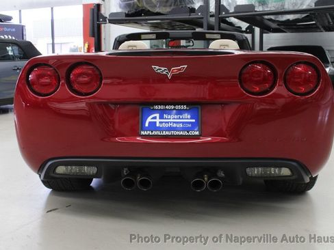 Used 2011 Chevrolet Corvette Convertible w/ Preferred Equipment Group RWD image 5