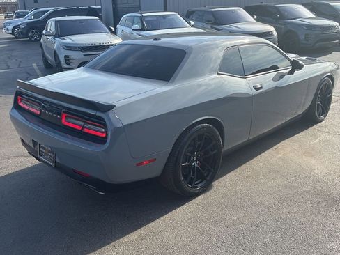 Used 2021 Dodge Challenger R/T Scat Pack image 3