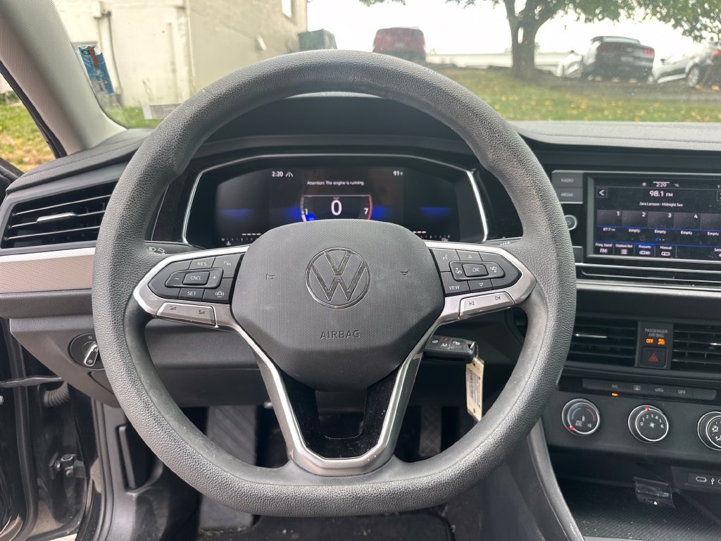 Used 2023 Volkswagen Jetta S FWD image 9