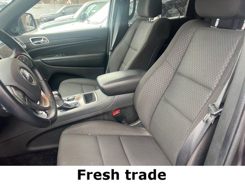 Certified 2021 Jeep Grand Cherokee Laredo image 7